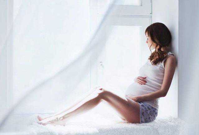女性月经期同房怀孕可能性：深入了解与应对